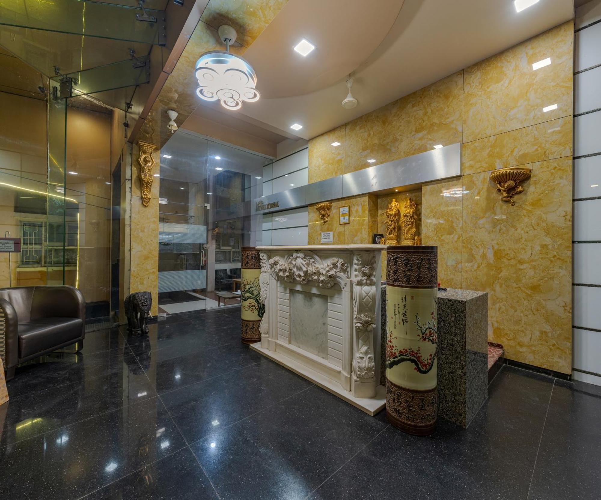 Hotel Surya Executive 3 Star Hotel Solapur Εξωτερικό φωτογραφία